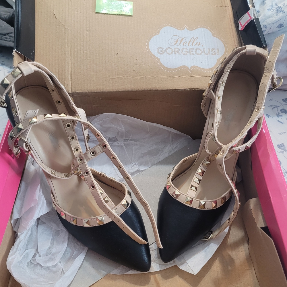 Charlotte Russe Black and Cream Studded Heels - Picture 2 of 5